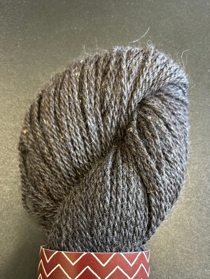 Dark grey Alpaca yarn